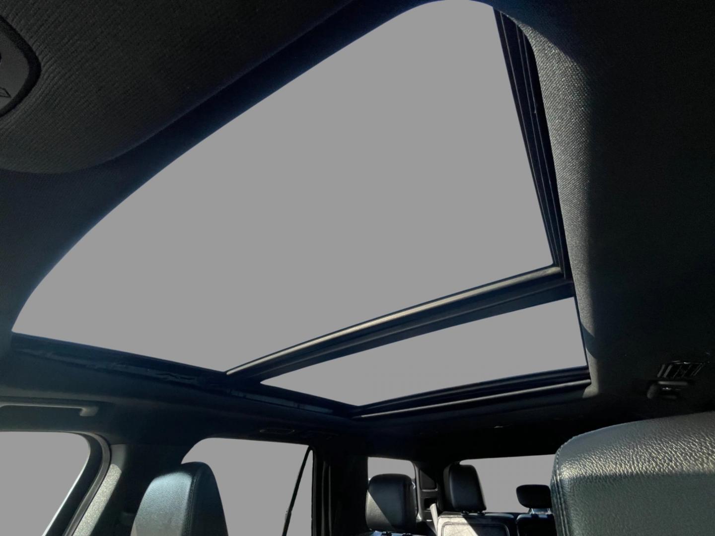 2021 Gray /Black Ford Expedition Limited 302A 4WD (1FMJU2AT0ME) with an 3.5L V6 DOHC 24V TWIN TURBO engine, 10 Speed Auto transmission, located at 11115 Chardon Rd. , Chardon, OH, 44024, (440) 214-9705, 41.580246, -81.241943 - Photo#43